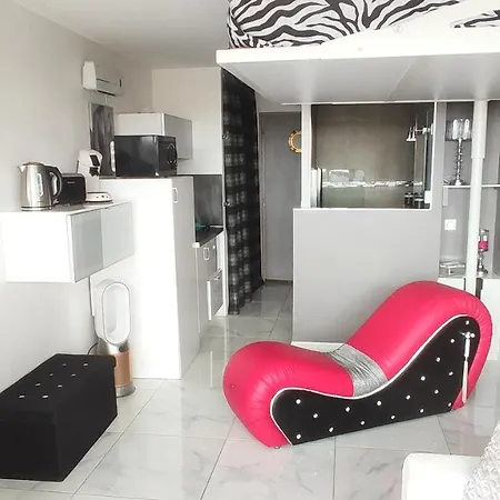 Odyssee Charnelle Heliopolis Cap D'agde Apartment *